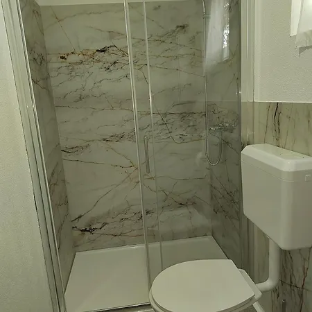 캠프장 House Lana, 704